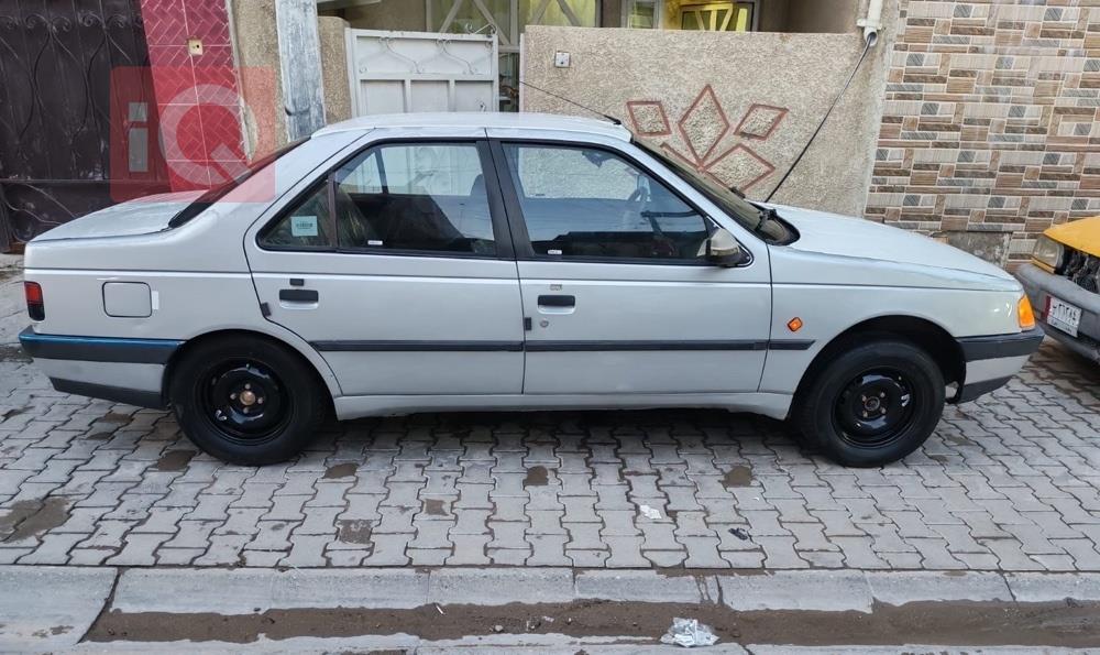 بيجو 405